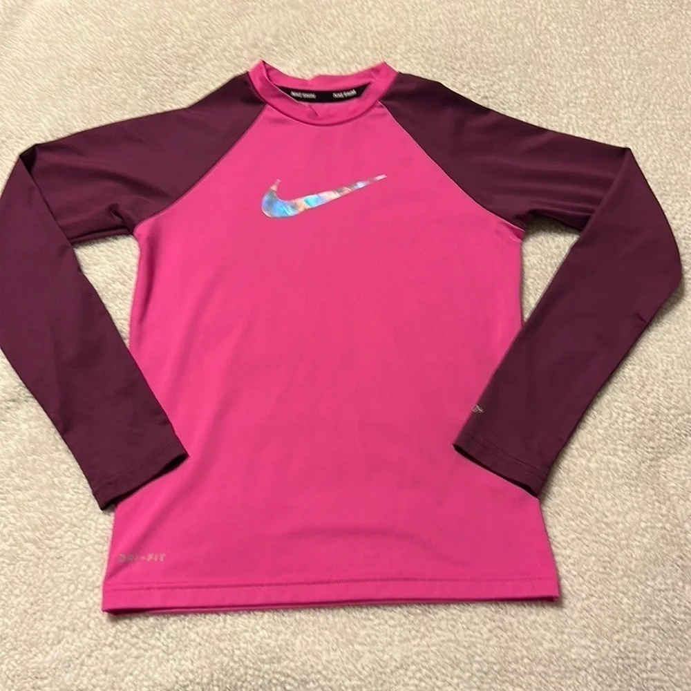 Nike Swim Flash Colorblocked Hydroguard Rash Guard Swimsuit Top Pink